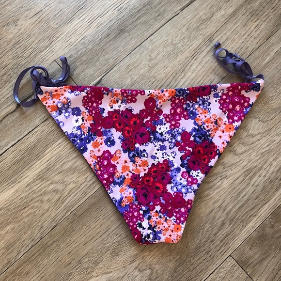 L*Space Reversible Tie Side Bikini Bottoms - Picture 2 of 4